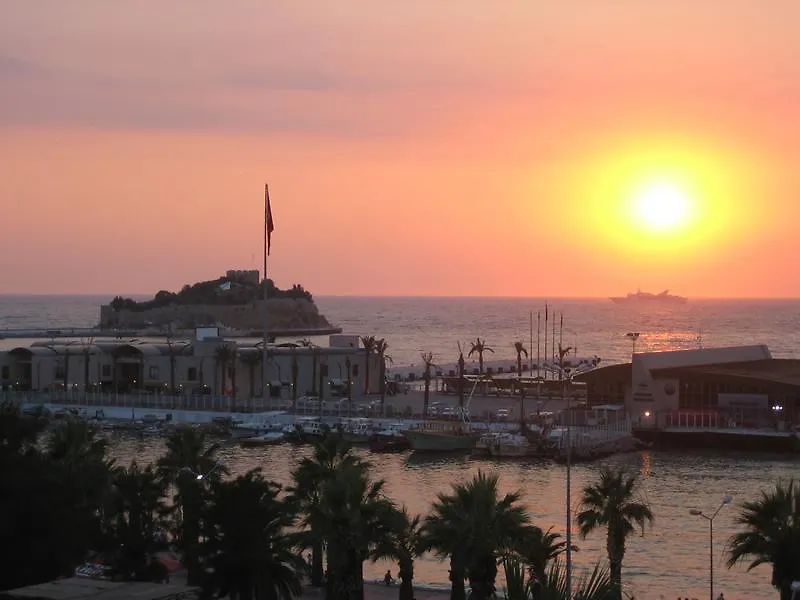 Surtel Hotel Kuşadası